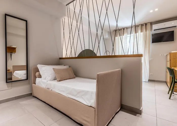 Dafne Speciale, Elegante Con Balcone Appartement